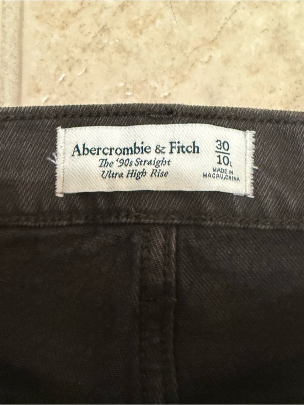 Abercrombie & Fitch High-Rise Straight Jeans in Brown - Picture 4 of 4
